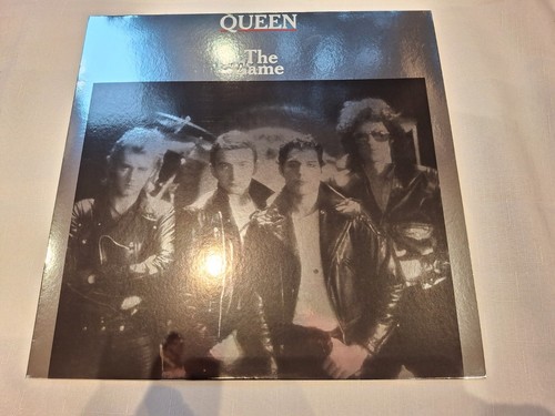 Queen the game - ,