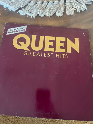 Queen greatest hits lp - greatest,